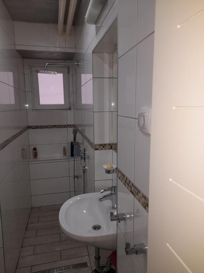 Appartement Daca 1 à Belgrade Extérieur photo